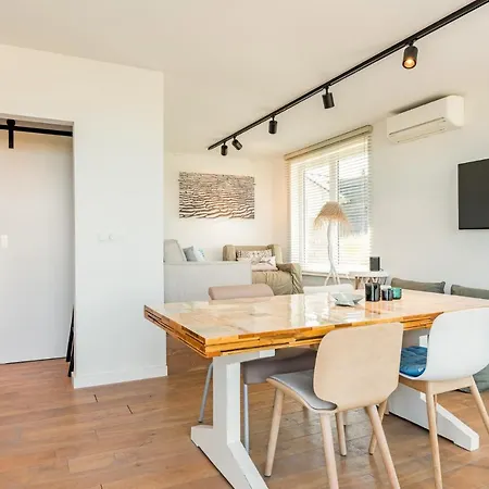 Beach House Amalia * Bergen aan Zee